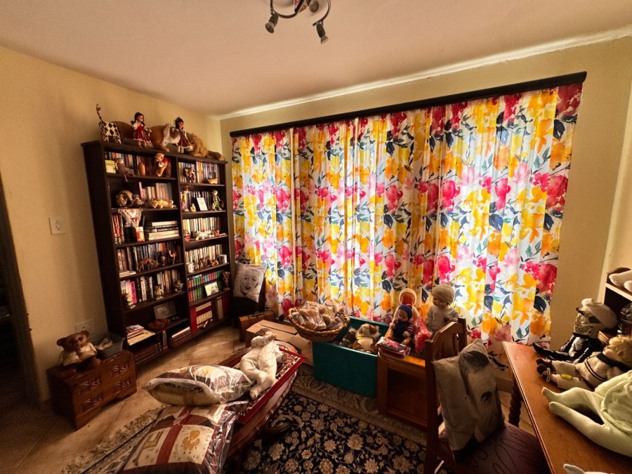 6 Bedroom Property for Sale in Orkney North West